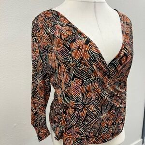 SERE Nade Women’s V-Neck Printed Wrap Top in Rust Floral xl